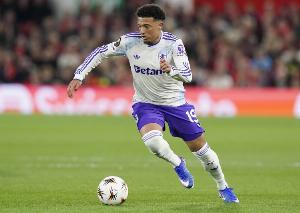 BBC：尽管收到多支英超球队邀约，但桑乔更倾向前往海外联赛效力