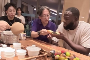 追梦打卡汕头小公园 品尝正宗潮汕功夫茶&欣赏当地夜色